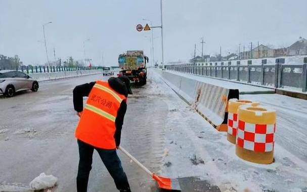 梦见铲雪